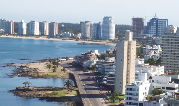 Con excusa de romper el cepo, propietarios argentinos en Punta del Este estafan al fisco uruguayo. 