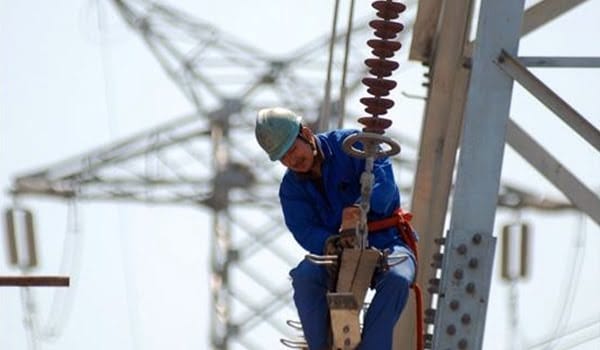 El consumo del sistema eléctrico registró picos récord este sábado: a las 15:15 alcanzó un pico de 19.892 megavatios, que fue superado luego a las 21:20 horas por otro pico de 20.287 megavatios.