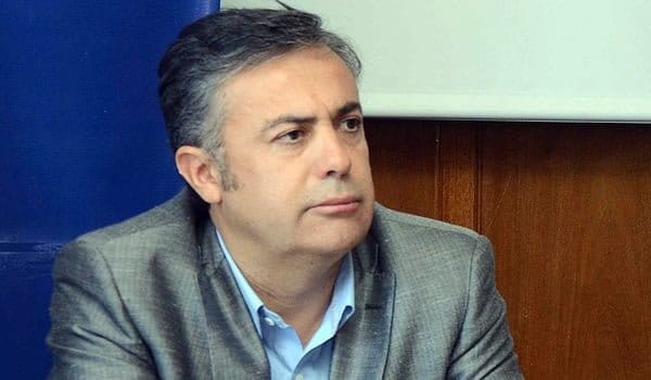 Rolando Baldasso Ministro de Infraestructura Firma de Convenio C