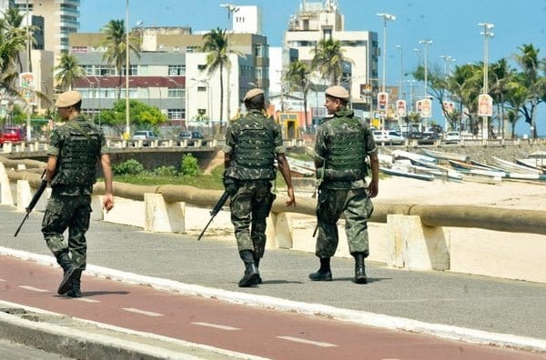 militares1