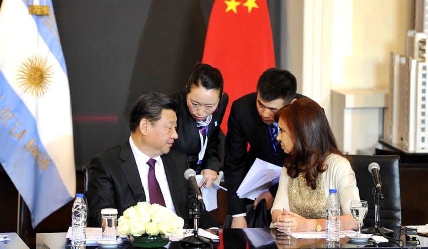 La Presidenta viajará a China con una delegación de cien empresarios.