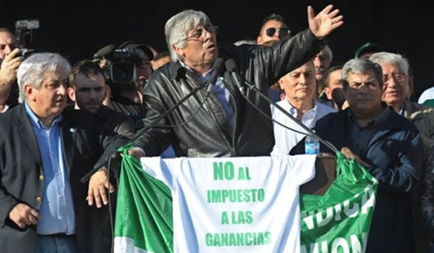Moyano anticipó con su gremio el paro del transporte del 9 de junio.