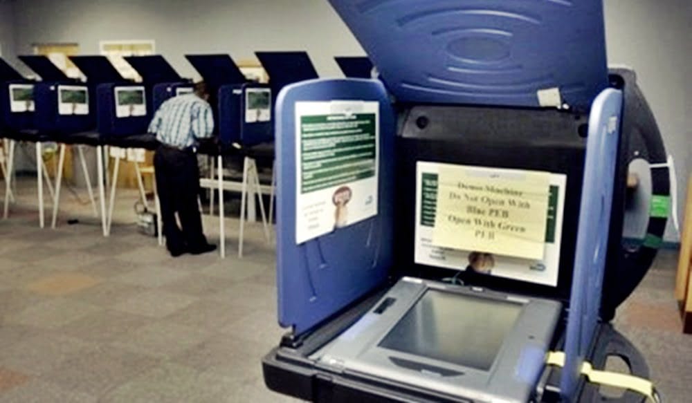 TO GO WITH AFP STORY: US-vote-balloting