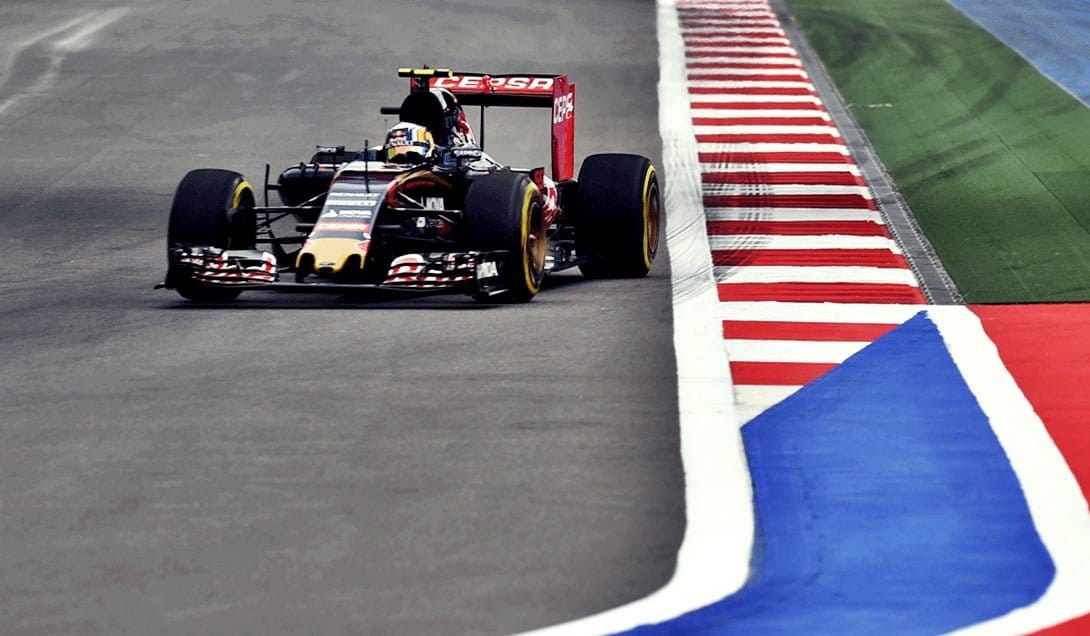 Sainz_Sochi_choque