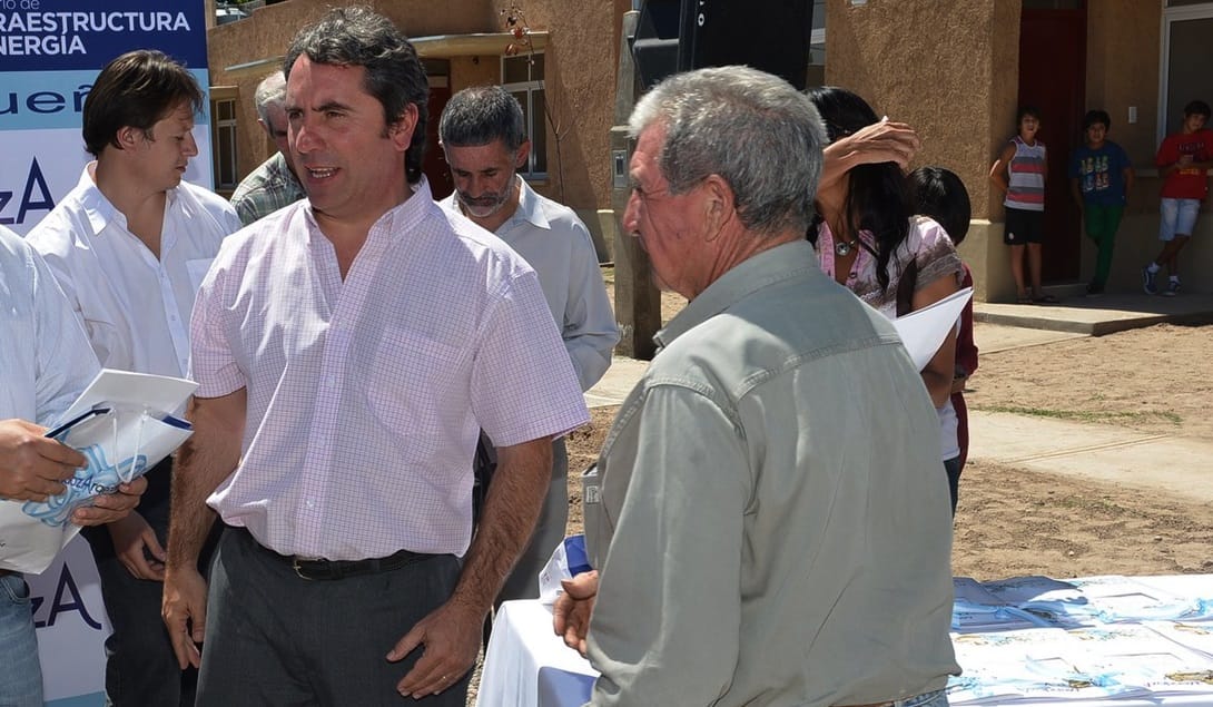 Mendoza 28-02-2014; Entrega B° Nuevo Milenio en San Carlos